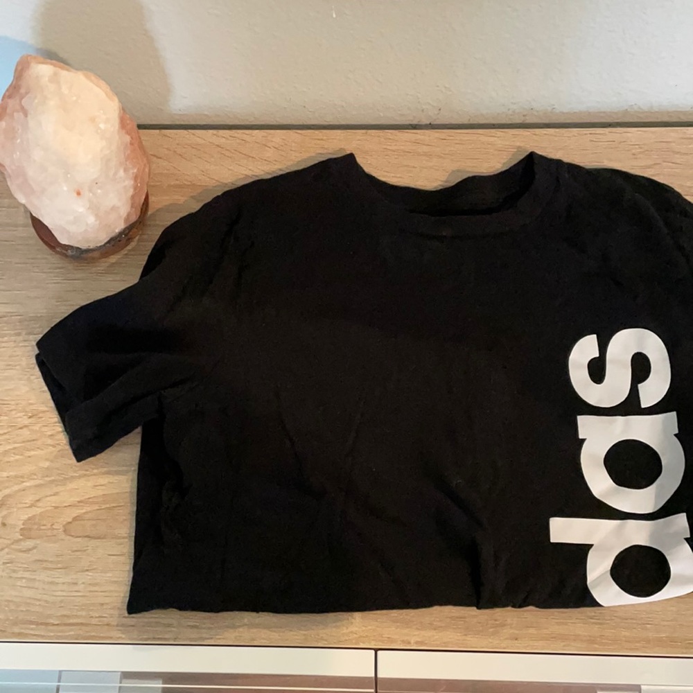 Adidas top